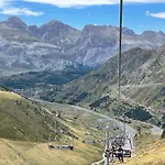 Calmfranc Atico Abuhardillado Con Vistas Al Rio Y La Montana Avistamiento De Ciervos En Pueblo