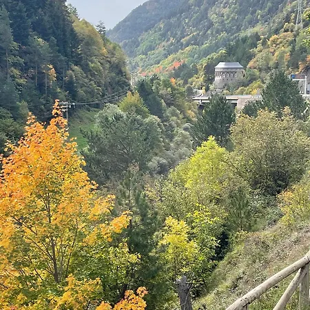 Calmfranc Atico Abuhardillado Con Vistas Al Rio Y La Montana Avistamiento De Ciervos En Pueblo *