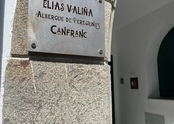 Apartman Calmfranc Atico Abuhardillado Con Vistas Al Rio Y La Montana Avistamiento De Ciervos En Pueblo