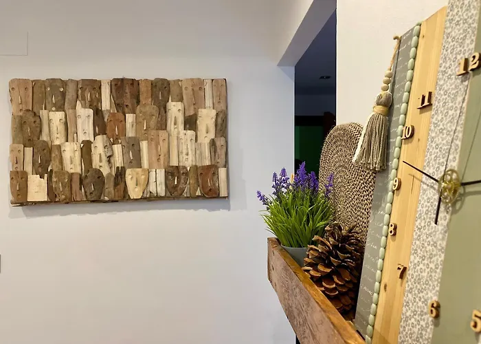 Apartman Calmfranc Atico Abuhardillado Con Vistas Al Rio Y La Montana Avistamiento De Ciervos En Pueblo *